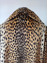 Charger l'image dans la galerie, 1950s - AZENS - LA FRANCE - Spectacular Cheetah Faux Coat