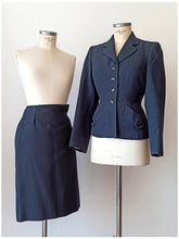 Cargar imagen en el visor de la galería, 1940s - Gorgeous Stone Blue Wool Ensemble - W27/24 (70/60cm)