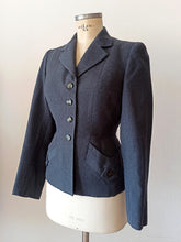 Cargar imagen en el visor de la galería, 1940s - Gorgeous Stone Blue Wool Ensemble - W27/24 (70/60cm)