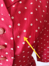 Cargar imagen en el visor de la galería, 1940s 1950s - Exquisite 2pc Red Dotted Dress Jacket - W28 (72cm)