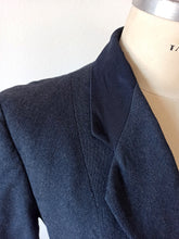 Cargar imagen en el visor de la galería, 1940s - PARIS - New Look Stone Blue Wool Ensemble - W28/27 (70/68cm)