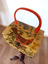 Cargar imagen en el visor de la galería, 1950s 1960s - Adorable Decoupage Wooden Handbag