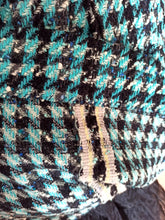 Charger l'image dans la galerie, 1950s 1960s - Gorgeous Houndstooth Wool Dress - W24.5 (62cm)