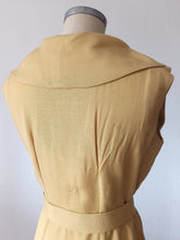 Load image into Gallery viewer, 1950s - Stunning German Corn Color Linen Dress - W29 (74cm)