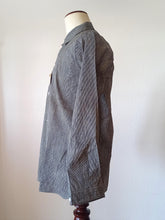 Charger l'image dans la galerie, 1930s 1940s - A. BATALLA, Barcelona - Deadstock Blue Striped Cotton Shirt