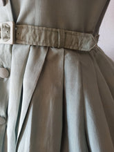 Charger l'image dans la galerie, 1950s - Marvelous Dusty Mint Silk Dress - W31.5 (80cm)