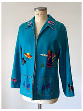 Cargar imagen en el visor de la galería, 1940s 1950s - Gorgeous Blue Embroidered Mexican Souvenir Jacket