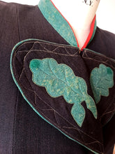 Charger l'image dans la galerie, 1940s - Amazing Austrian Gabardine Coat - W28.5 (72cm)