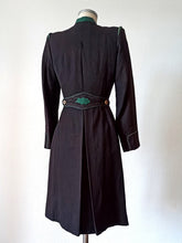 Charger l'image dans la galerie, 1940s - Amazing Austrian Gabardine Coat - W28.5 (72cm)