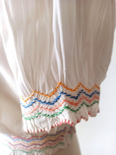 Load image into Gallery viewer, 1950s - Adorable Hungarian Embroidery Blouse - W31.5 (80cm)