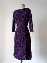 Charger l'image dans la galerie, 1950s 1960s - Stunning Italian Soft Velvet Dress - W27.5 (70cm)