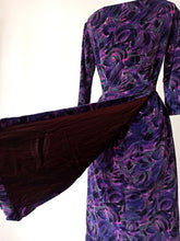 Charger l'image dans la galerie, 1950s 1960s - Stunning Italian Soft Velvet Dress - W27.5 (70cm)