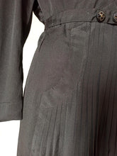 Cargar imagen en el visor de la galería, 1930s 1940s - Stunning Black Silk Bolero Dress - W34 (88cm)