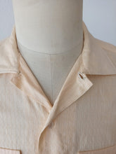 Cargar imagen en el visor de la galería, 1940s 1950s - Deadstock Peach Flap Pockets Shirt - Sz 3