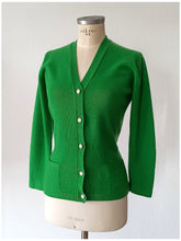 Load image into Gallery viewer, 1950s 1960s - BALLANTYNE, Scotland - Green Thick Cashmere Cardigan