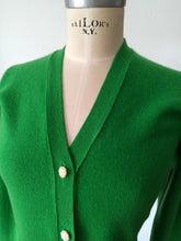 Load image into Gallery viewer, 1950s 1960s - BALLANTYNE, Scotland - Green Thick Cashmere Cardigan