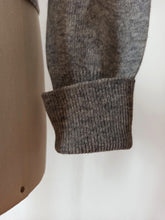 Load image into Gallery viewer, 1950s - PRINGLE, Scotland - Grey Cashmere Twin Set