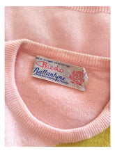 Load image into Gallery viewer, 1950s 1960s - BALLANTYNE, Scotland - Cashmere Sweater