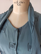 Load image into Gallery viewer, 1950s - Stunning Teal Rayon Silk Dress - W35 (88cm)