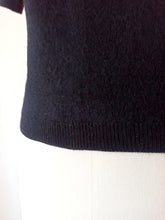 Charger l'image dans la galerie, 1950s - BALLANTYNE, Scotland - Black Cashmere Jumper