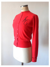 Charger l'image dans la galerie, 1950s - PRINGLE, Scotland - Stunning Red Cashmere Cardigan