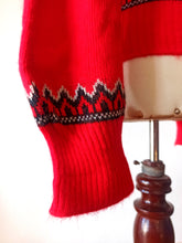 Charger l'image dans la galerie, 1950s - PILGRIM, USA - Red Orlon Men's Sweater - Sz Medium