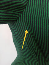 Charger l'image dans la galerie, 1940s - BRUERRE, France - Gorgeous New Look Striped Jacket - W30 (76cm)
