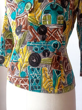 Load image into Gallery viewer, 1950s - Fabulous Novelty Print Cotton Top - Sz 44