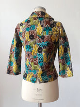 Load image into Gallery viewer, 1950s - Fabulous Novelty Print Cotton Top - Sz 44
