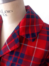 Charger l'image dans la galerie, 1950s - Gorgeous Red Tartan Flannel Dress - W26 (66cm)