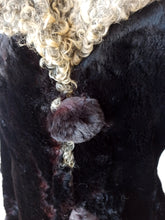 Charger l'image dans la galerie, 1930s 1940s - THIEMANN, Germany - Stunning Fur Coat