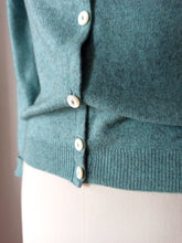 Load image into Gallery viewer, 1950s - BRAEMAR, Scotland - Gorgeous Green Cashmere Cardigan - Sz 38