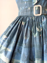 Load image into Gallery viewer, 1950s 1960s - Gorgeous Water Lilies Cotton Dress - W30 (76cm)