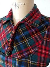 Cargar imagen en el visor de la galería, 1940s - Gorgeous Tartan Wool Dress - W30 (76cm)
