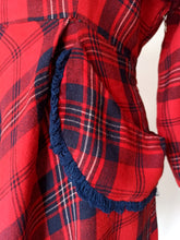 Cargar imagen en el visor de la galería, 1940s - Gorgeous Tartan Flannel Wool Dress - W30 (76cm)