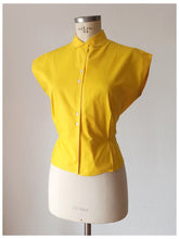Charger l'image dans la galerie, 1950s - MCD, France - Stunning Yellow Cotton Blouse - Sz 44