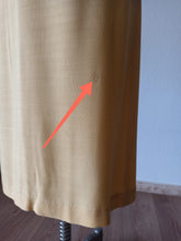 Cargar imagen en el visor de la galería, 1940s - Charming Vanilla Color Linen Dress - W32 (82cm)