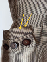 Cargar imagen en el visor de la galería, 1940s - Fabulous Striped Jersey Wool Dress - W29 (74cm)