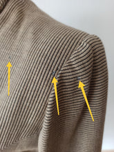 Cargar imagen en el visor de la galería, 1940s - Fabulous Striped Jersey Wool Dress - W29 (74cm)