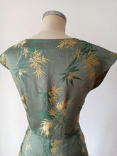 Charger l'image dans la galerie, 1940s 1950s - Germany - Spectacular Green Sage Satin Silk Dress - W26 (66cm)