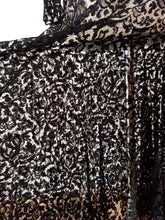 Cargar imagen en el visor de la galería, 1930s - Exquisite Black Velvet Roses Lace Dress - W32 (82cm)