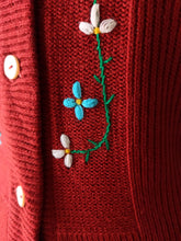 Laden Sie das Bild in den Galerie-Viewer, 1960s - TRICOPOL, Barcelona - Deadstock Embroidered Brick Cardigan - S/M