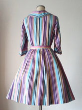 Charger l'image dans la galerie, 1950s - Stunning Color Stripes Cotton Dress - W33 (84cm)