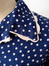 Cargar imagen en el visor de la galería, 1940s - PARIS - Charming Blue Dotted Cotton Dress - W31 (80cm)