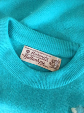 Charger l'image dans la galerie, 1950s - BALLANTYNE, Scotland - Intarsia Turquoise Cashmere Sweater
