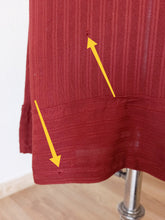 Charger l'image dans la galerie, 1940s - Gorgeous Crimson Brick Rayon Dress - W33 (84cm)