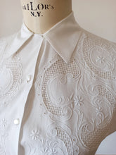 Load image into Gallery viewer, 1950s - UNWORN - Exquisite White Cotton Blouse - W29 (74cm)