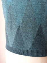 Charger l'image dans la galerie, 1950s - BALLANTYNE, Scotland - Iconic Intarsia Cashmere Sweater - Sz L
