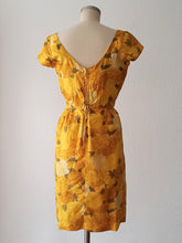 Cargar imagen en el visor de la galería, 1950s - JERRY GILDEN SPECTATOR - Stunning Cocktail Dress - W26 (66cm)