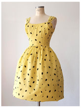 Load image into Gallery viewer, 1950s 1960s - Stunning Yellow Black Organza Dress - W26 (66cm)